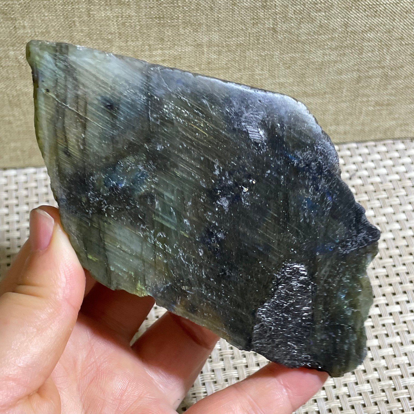290g Natural multicolor labradorite crystal original stone specimens