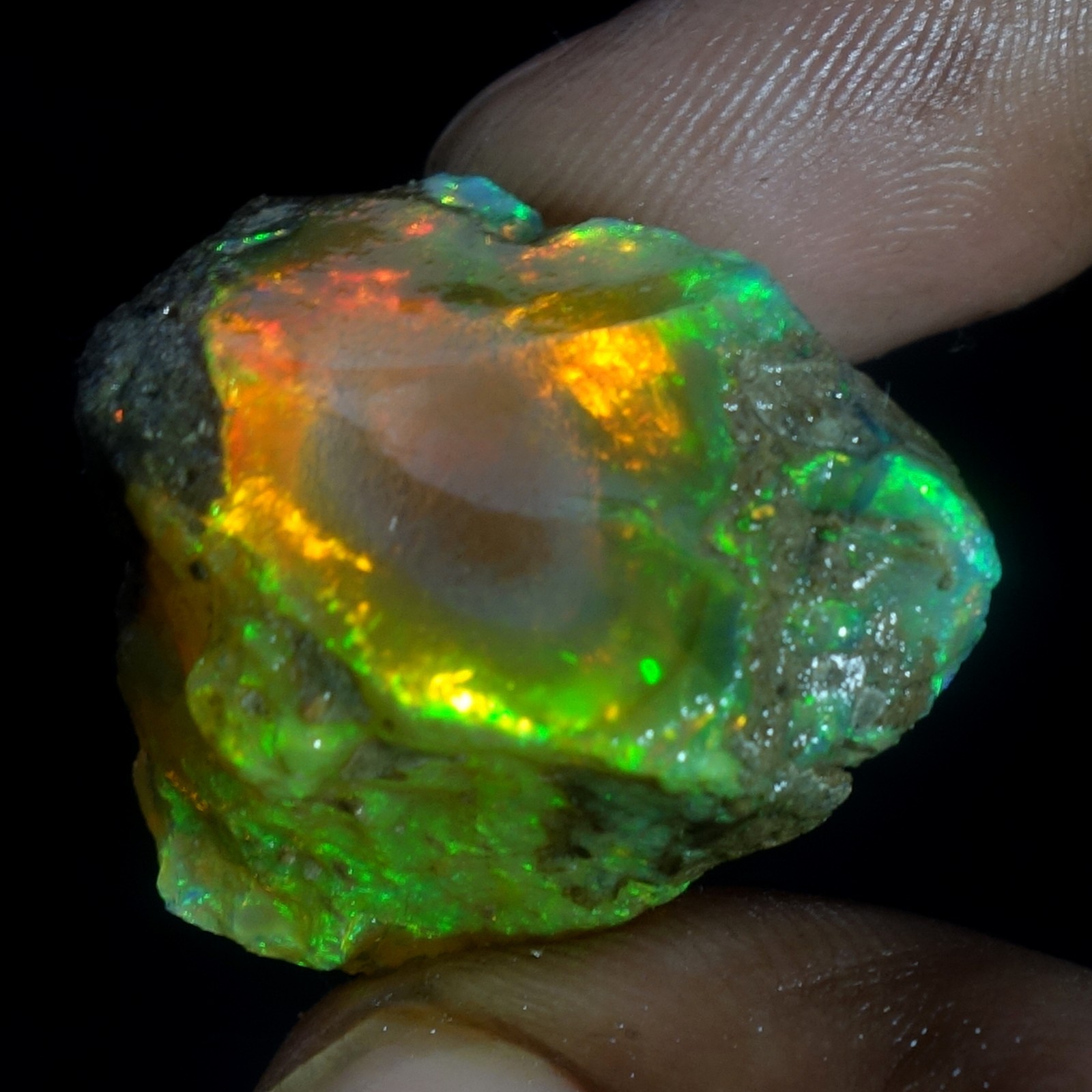 AA+ Ethiopian Oli Opal Rough Entreated Welo Opal Multi Fire Color Flash 51.90Cts