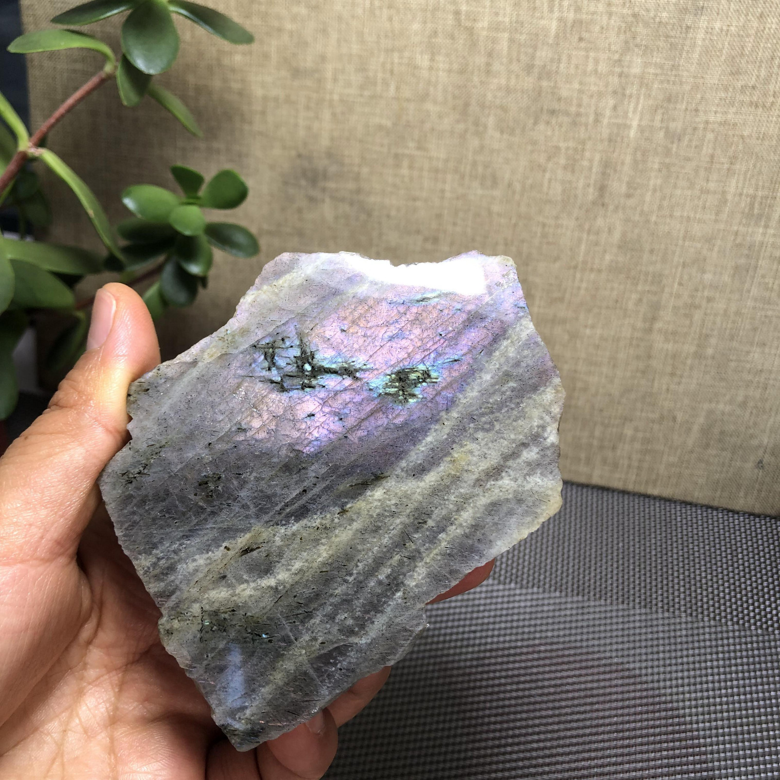 88mm Natural Labradorite Crystal gemstone rough Mineral Specimen 286g A1505