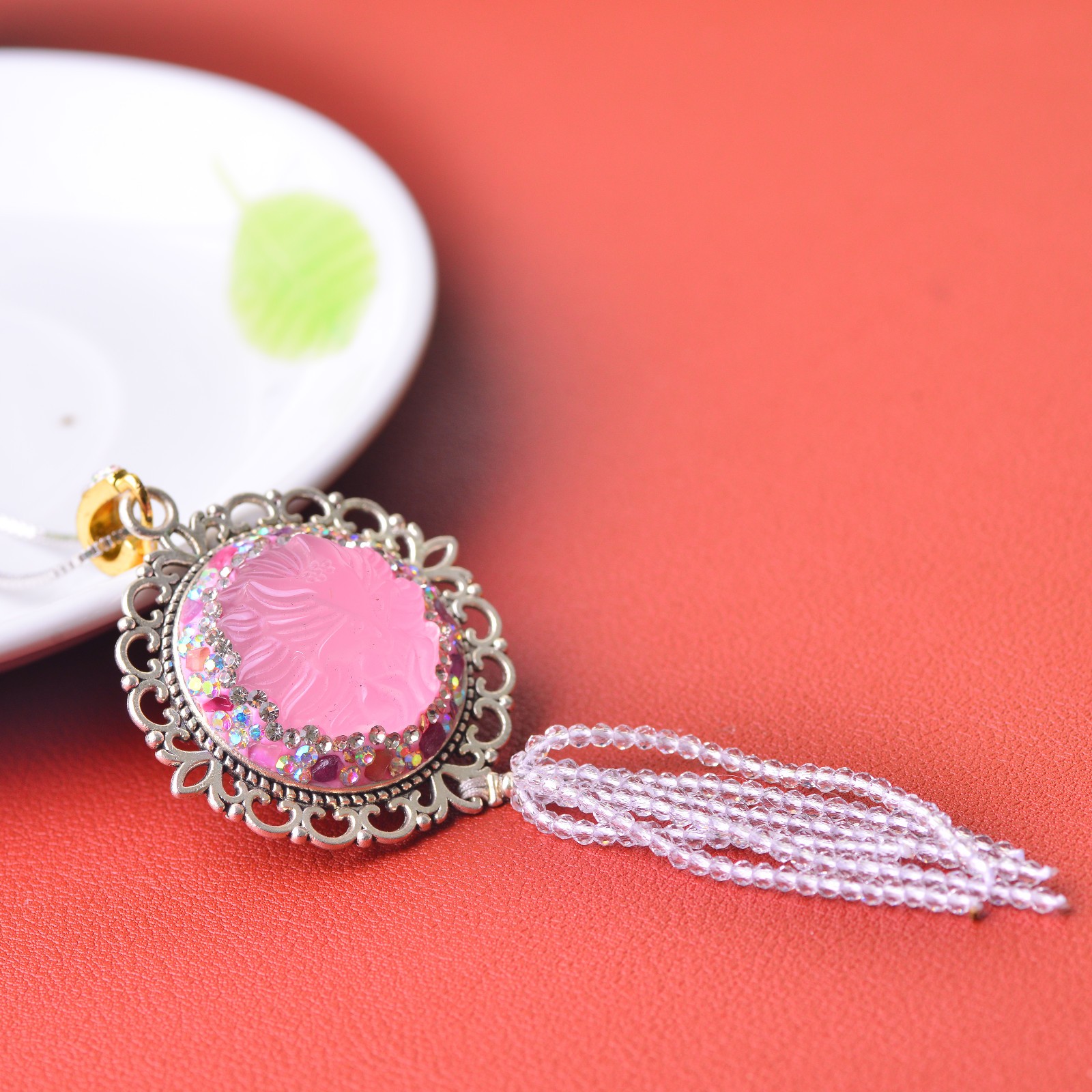 Pink crystal carved fox inlaid alloy necklace gemstone jewelry Energy Crystal