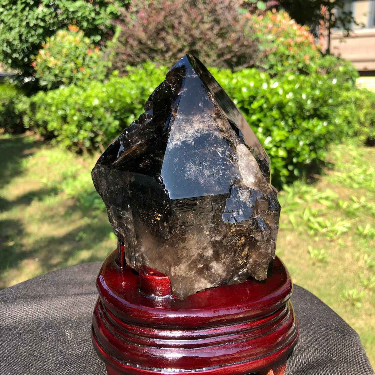 2030g Natural tea crystal specimen + pedestal MH2304