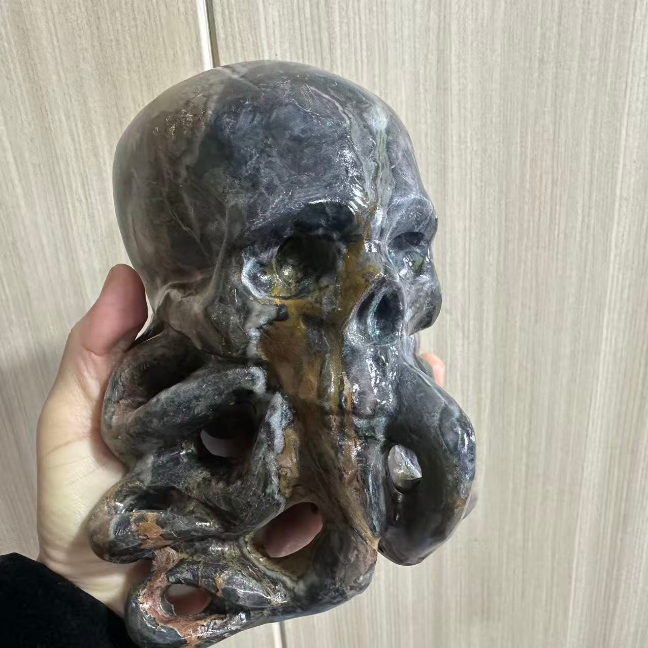 1pc Natural Jade quartz carved octopus crystal skull healing decor gift