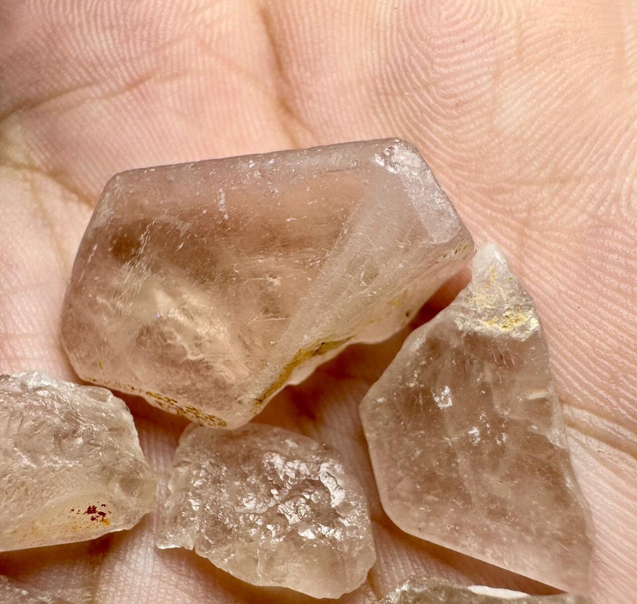 71 carat Fluorescent Apatite Crystals Lot From Skardu Pakistan