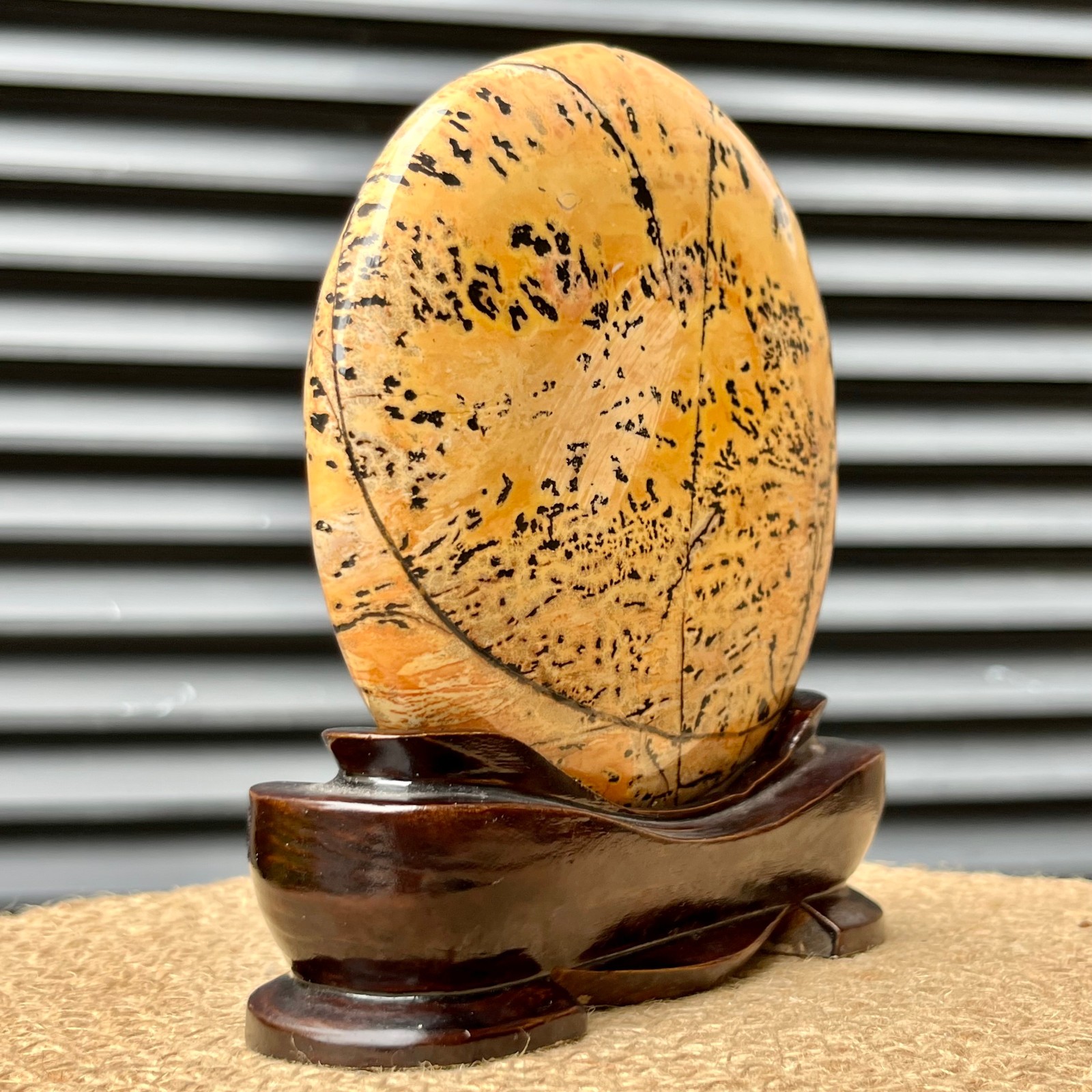 840 g Landscape Stone Art Anniversary Gift Display w/ Wood Decor