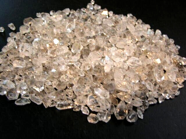 Diamond quartz smaller crystals gem grade 1/8-1/4″ natural Afghanistan 1/8# lots