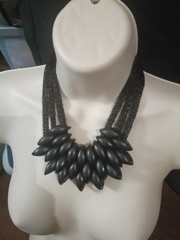 Women’s Fashion Jewelry Black Boho Luxury Chunky Collar Statement Necklace