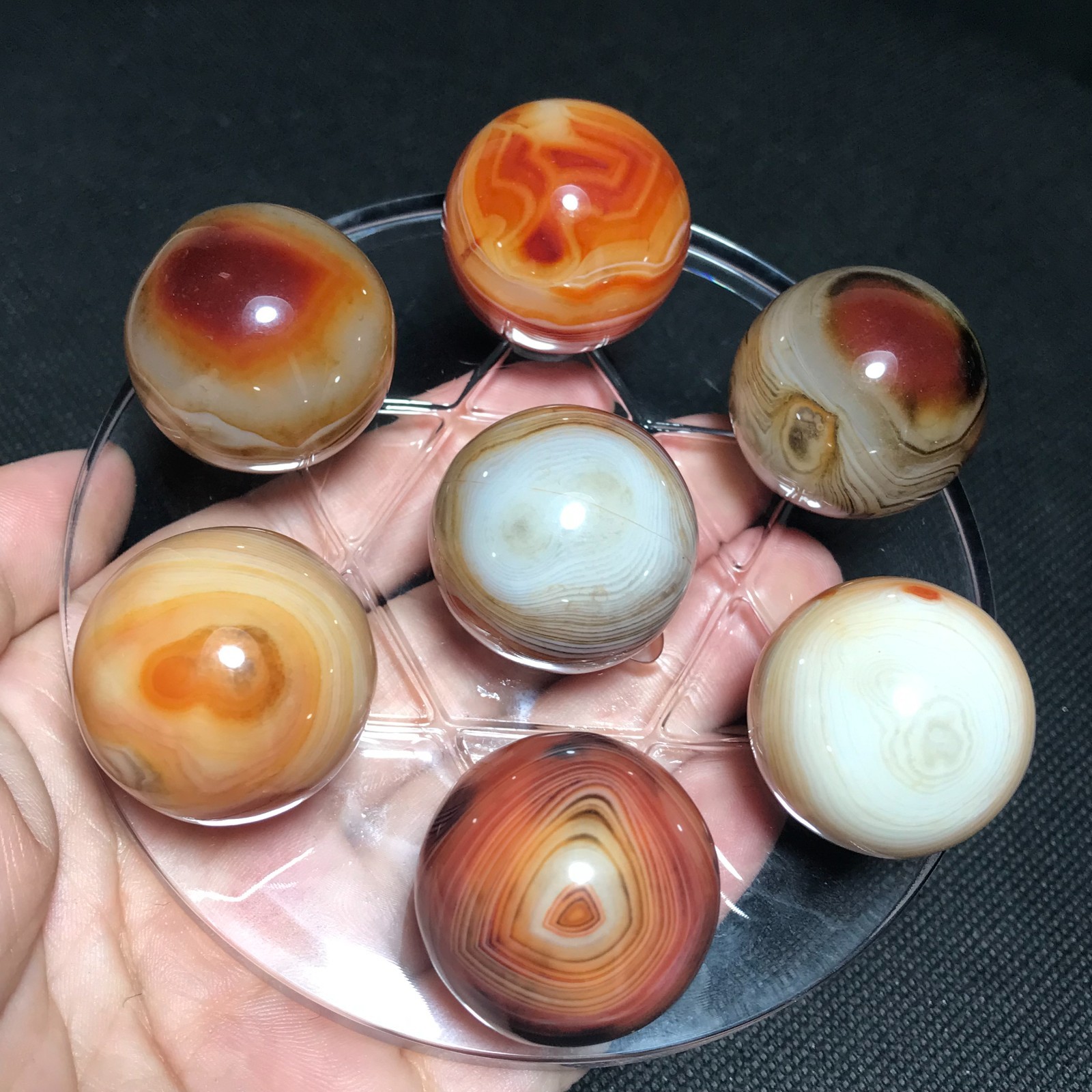 191g 7pcs 26mm Polished Silk Banded Lace Agate Ball Madagascar+base 477