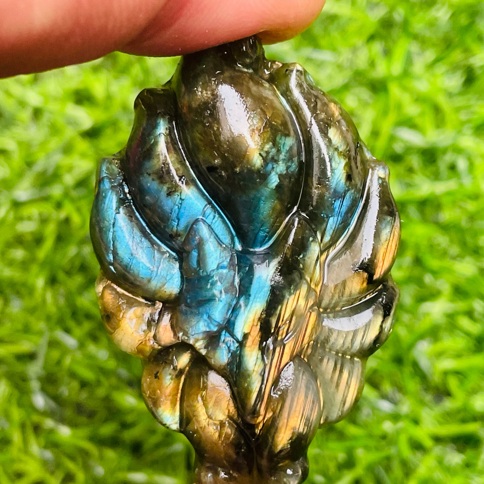 1Pc natural labradorite Quartz nine-tailed fox skull hand carved crystal 1.8″