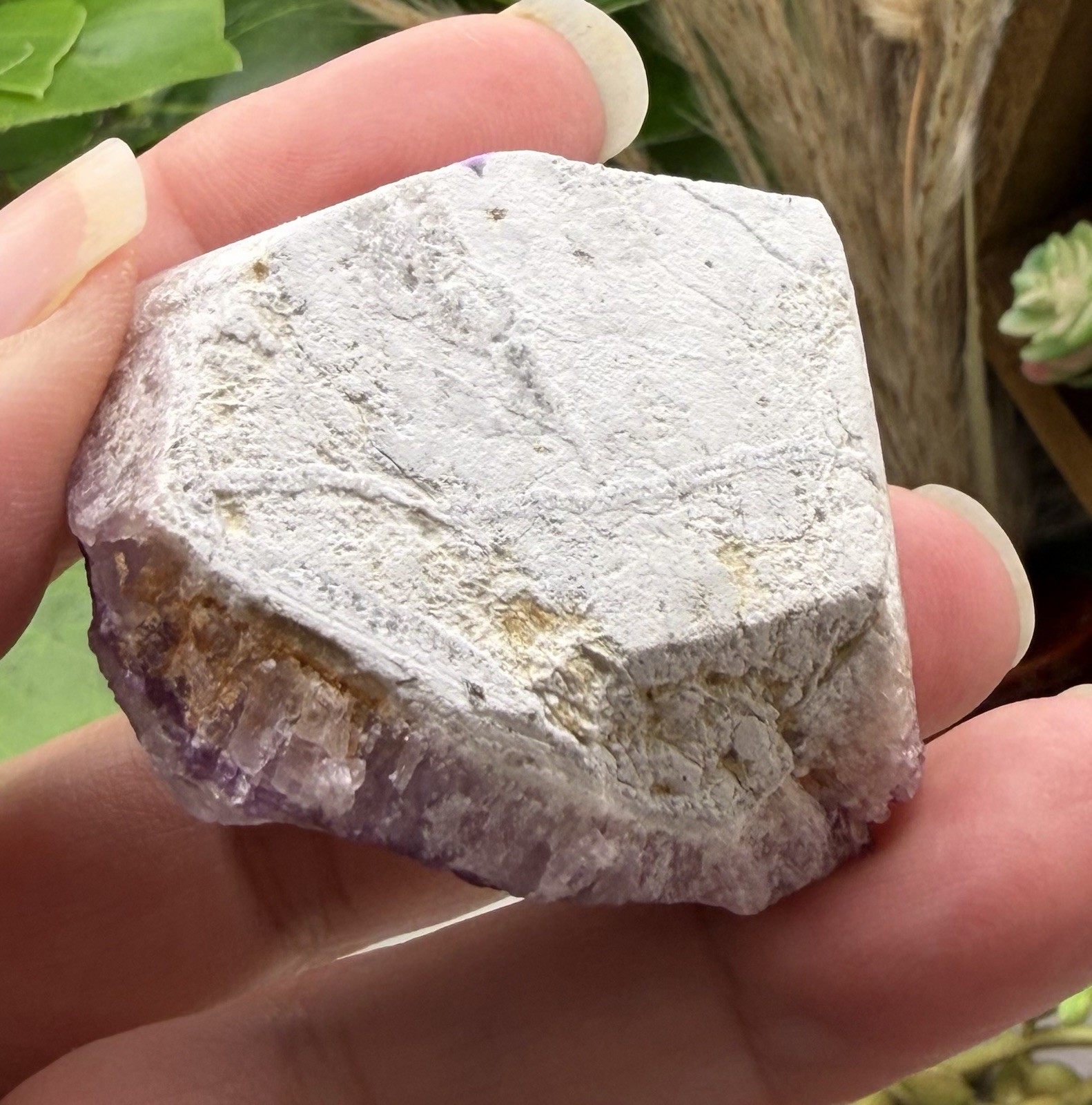 Crystal 76g Pink Purple Bubble Fluorite UV Reactive Cluster Specimen Mineral Raw
