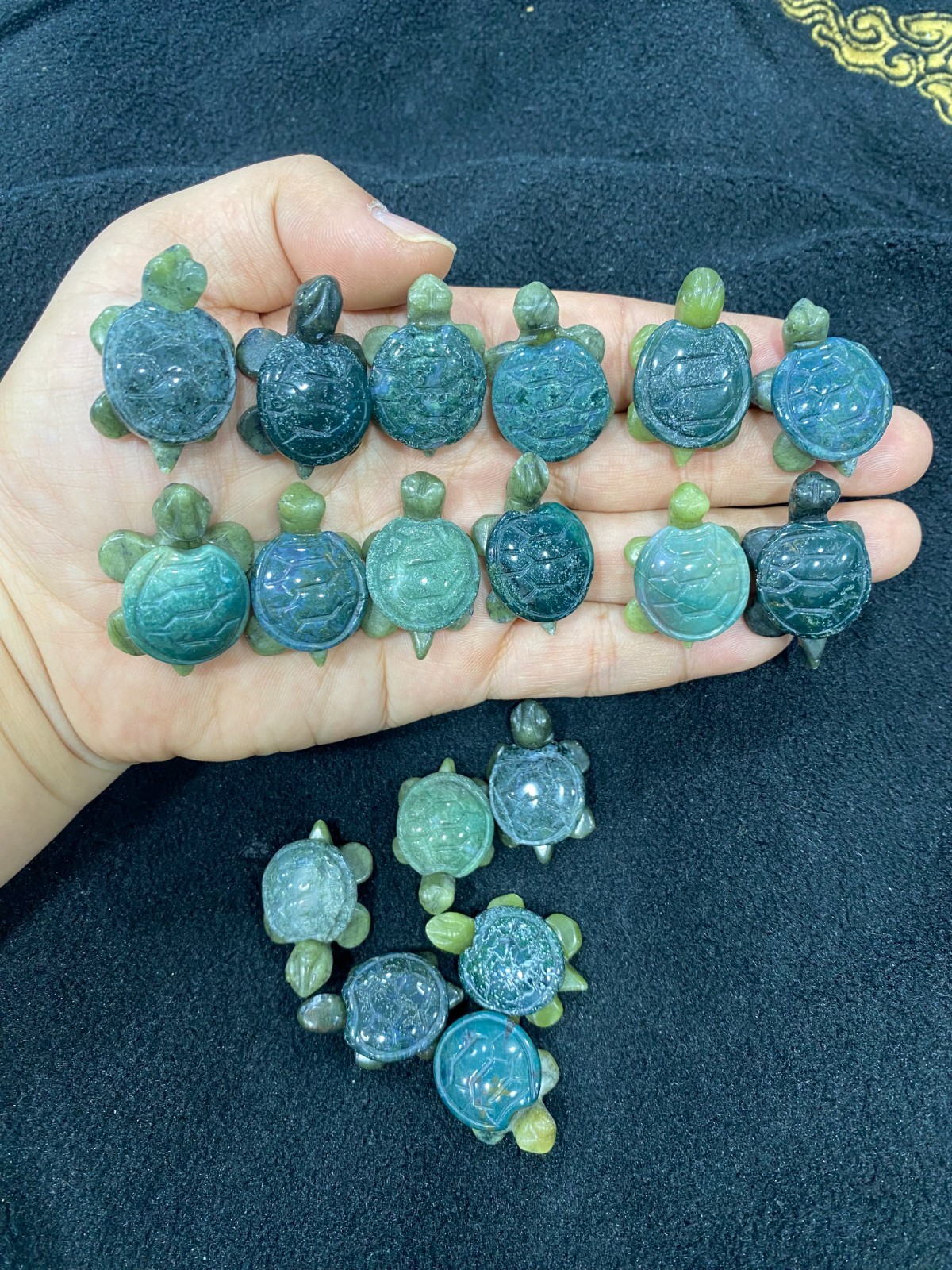 5pcs Natural moss agate quartz crystal carved sea turtle skull reiki healing