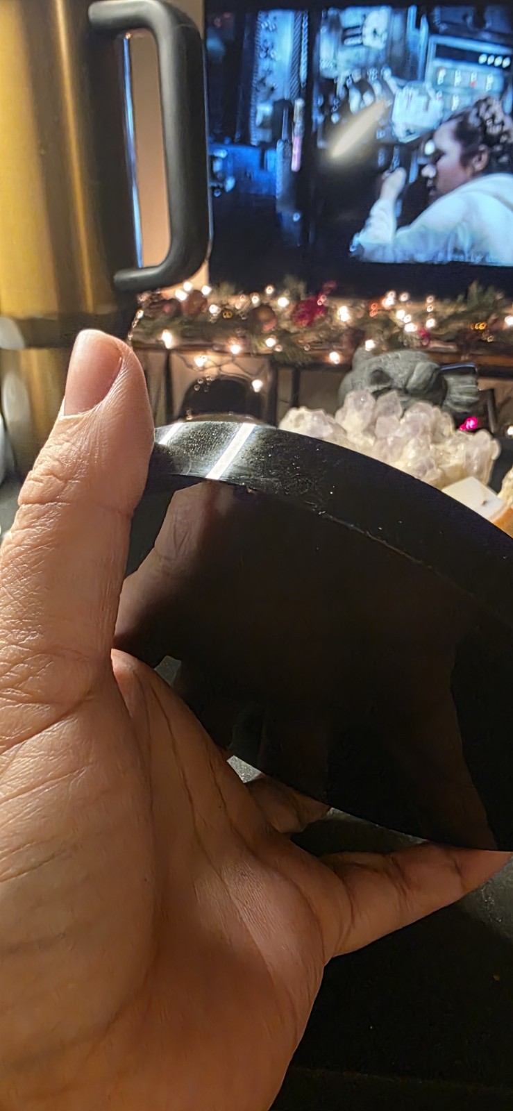 Obsidion Scry Stone (Slightly Chipped/scratched)