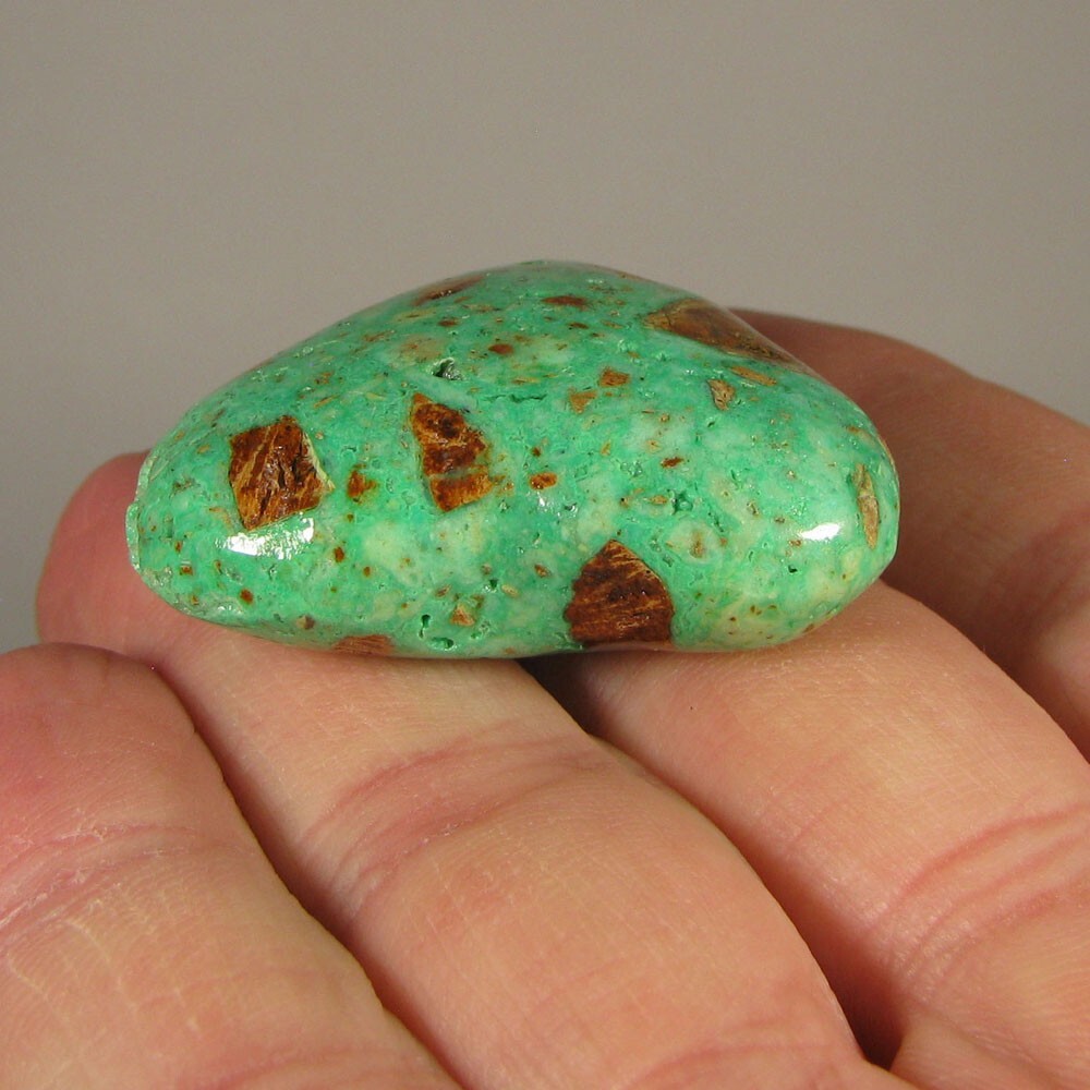 40mm Rare SMITHSONITE Heart Polished Palm Stone – Indonesia