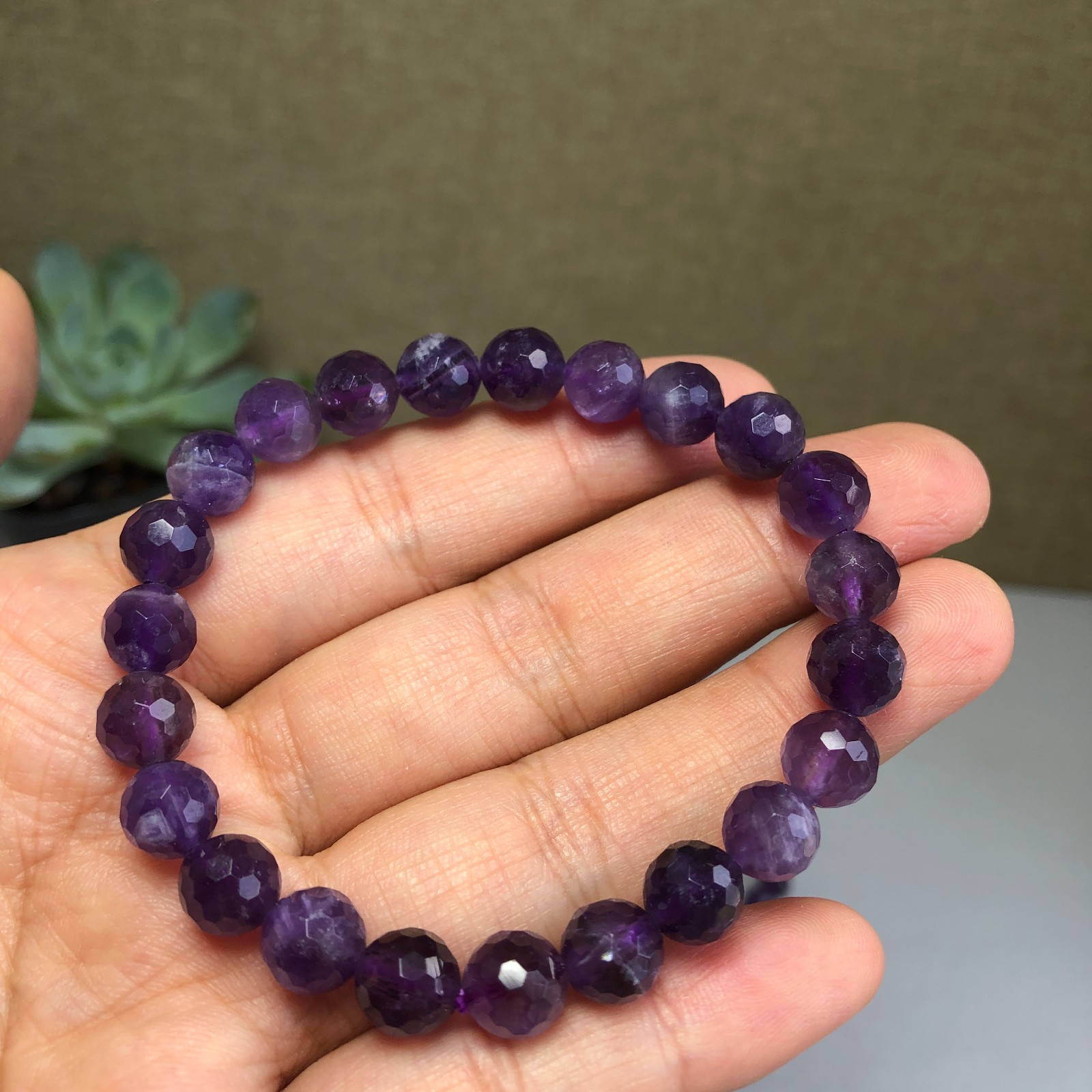 5Pcs Wholesal Natural Dreamy amethyst bracelets Crystal ball sphere facet 8mm