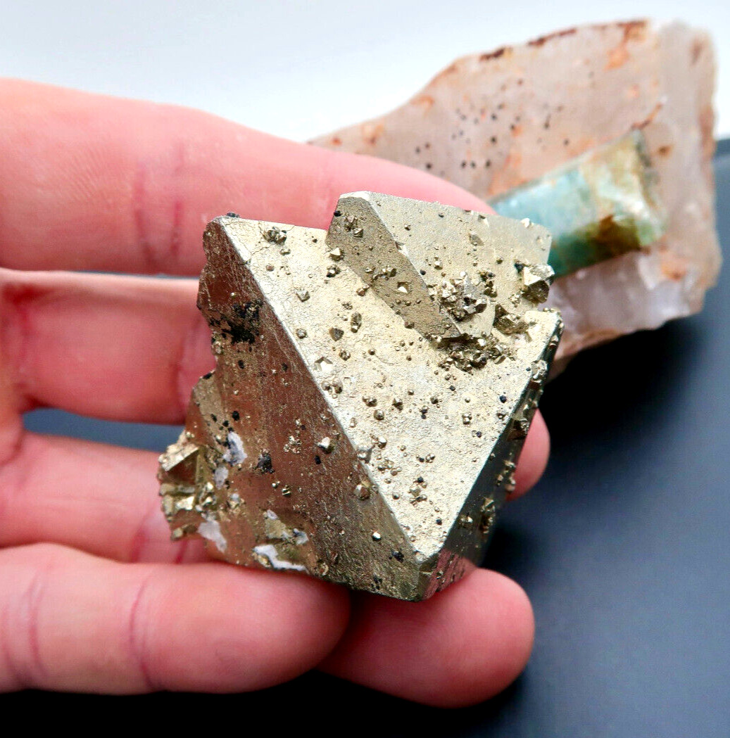 RARE PYRITE OCTAHEDRON SPECIMEN **BEAUTIFUL** HUANZALA MINE PERU