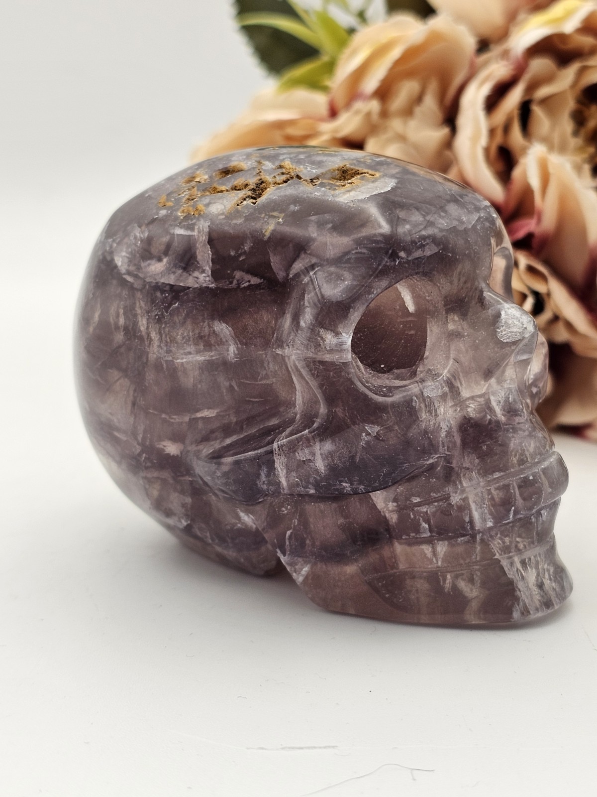 ✨️SALE✨️ Rainbow Fluorite Skull Crystal Carving 420g 5.3 x 7 x 4.7cm purple