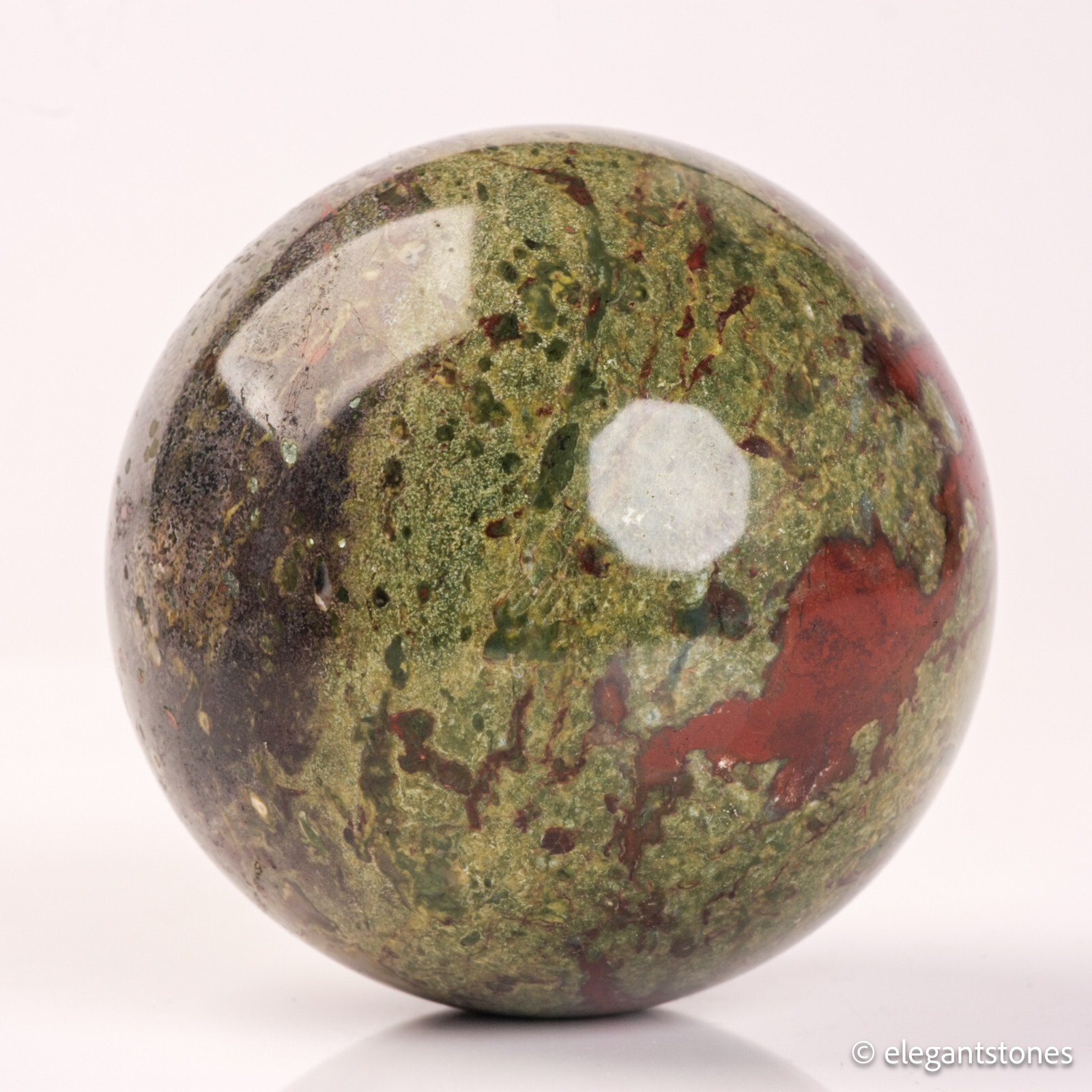 495g67mm Dragon Blood Sphere Crystal Ball Stone Quartz Reiki Healing Jasper
