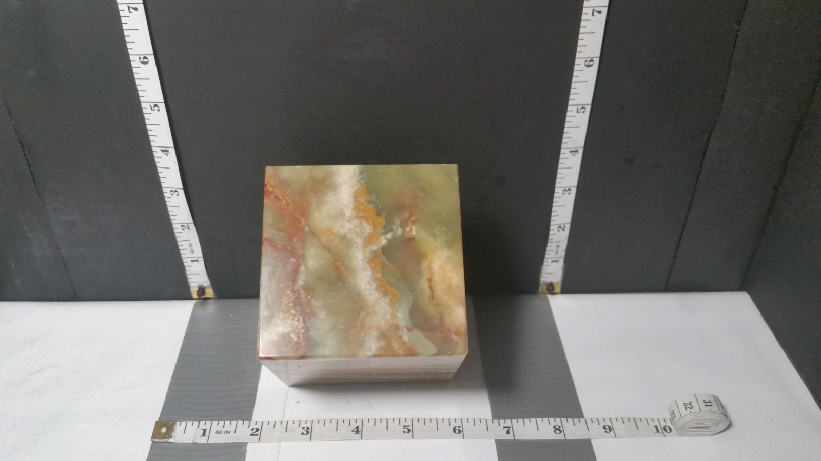 Polished Onyx – Cube, 3.5×3.5×3.5 Brown Gold Green Banded Vintage Made in Italy
