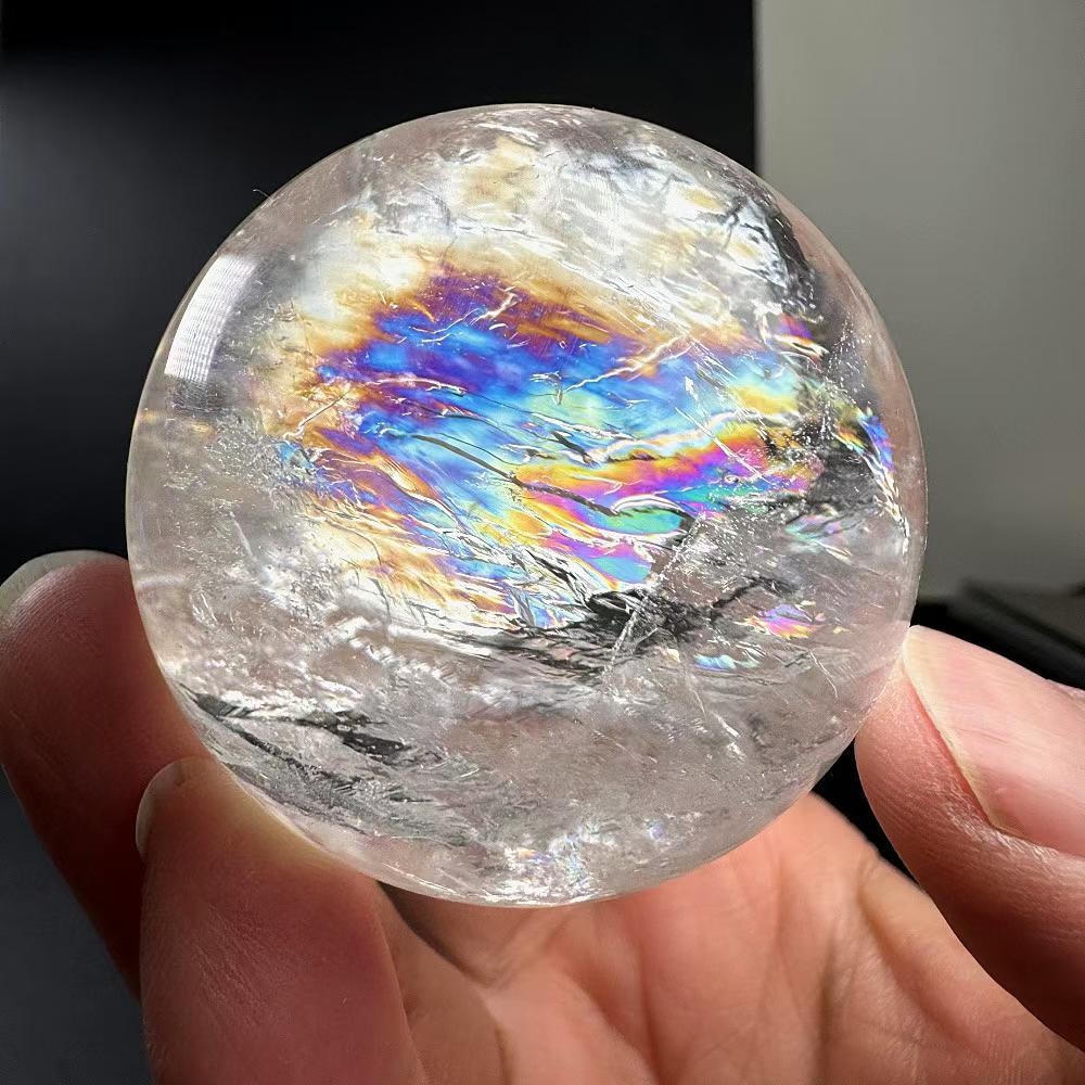 175g Natural Rainbow White Quartz Sphere Crystal Ball Reiki Decor
