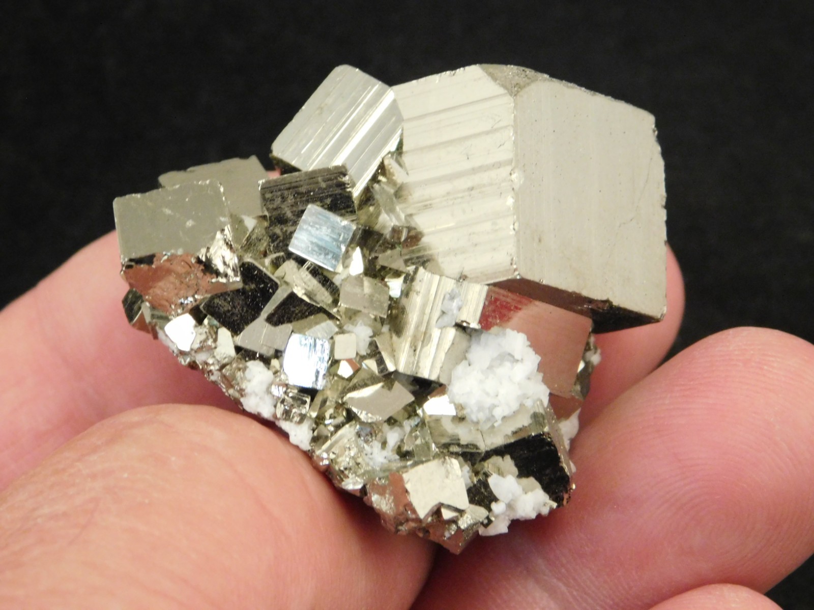 NICE! PYRITE Crystal CUBE Cluster 100% Natural Huanzala Mine Peru 74.3gr