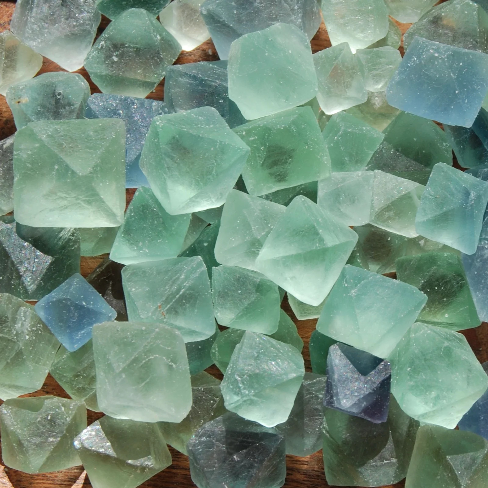 6pcs Raw Fluorite Octahedron Crystals, Small