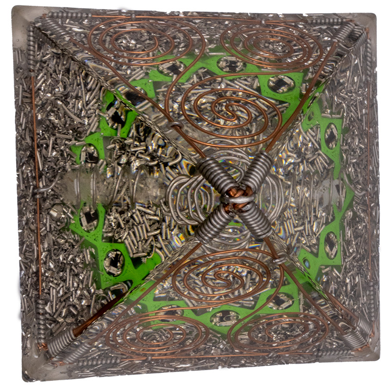 Patented Vibonite Orgonite Pyramid (Vibe Style – Purity)