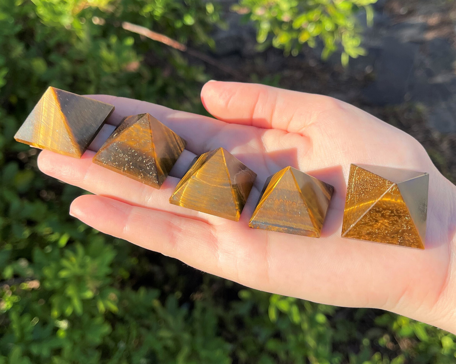 Gold Tiger Eye Crystal Pyramid, 1″ – 1.25″ (Reiki Healing Tiger Eye Pyramid)