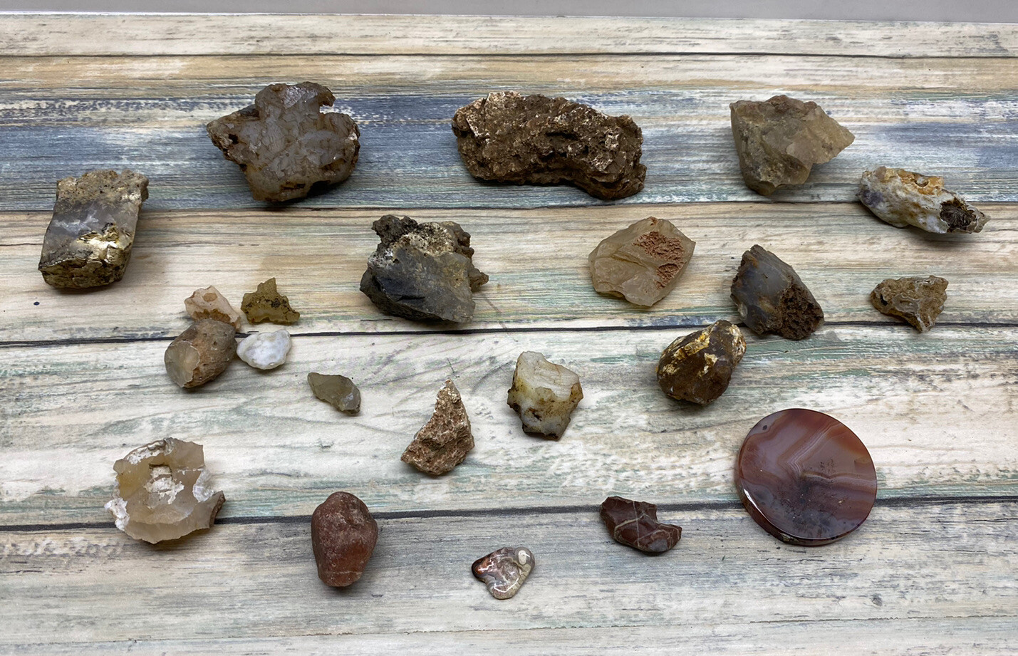 Lot Crystals Minerals Rocks Stone Small Beautiful Mini Mix