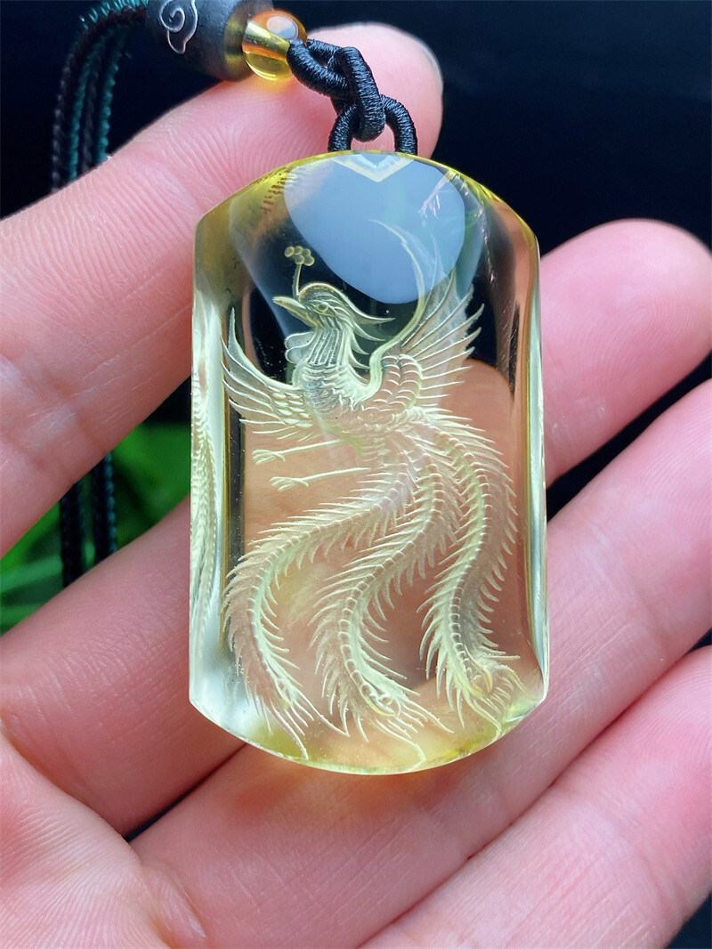 41.3g Top Natural Citrine Quartz Carved Crystals Phoenix Skull Healing Pendant