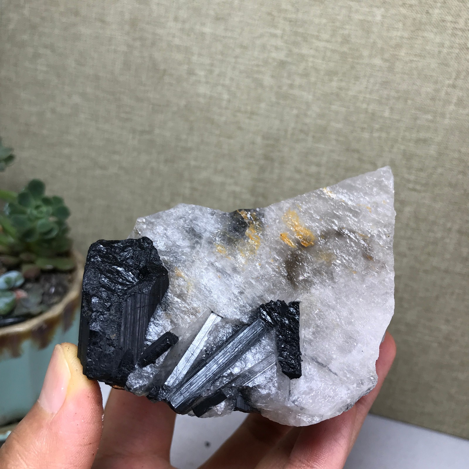 290g Natural tourmaline Crystal paragenesis gemstone original Specimen A4987