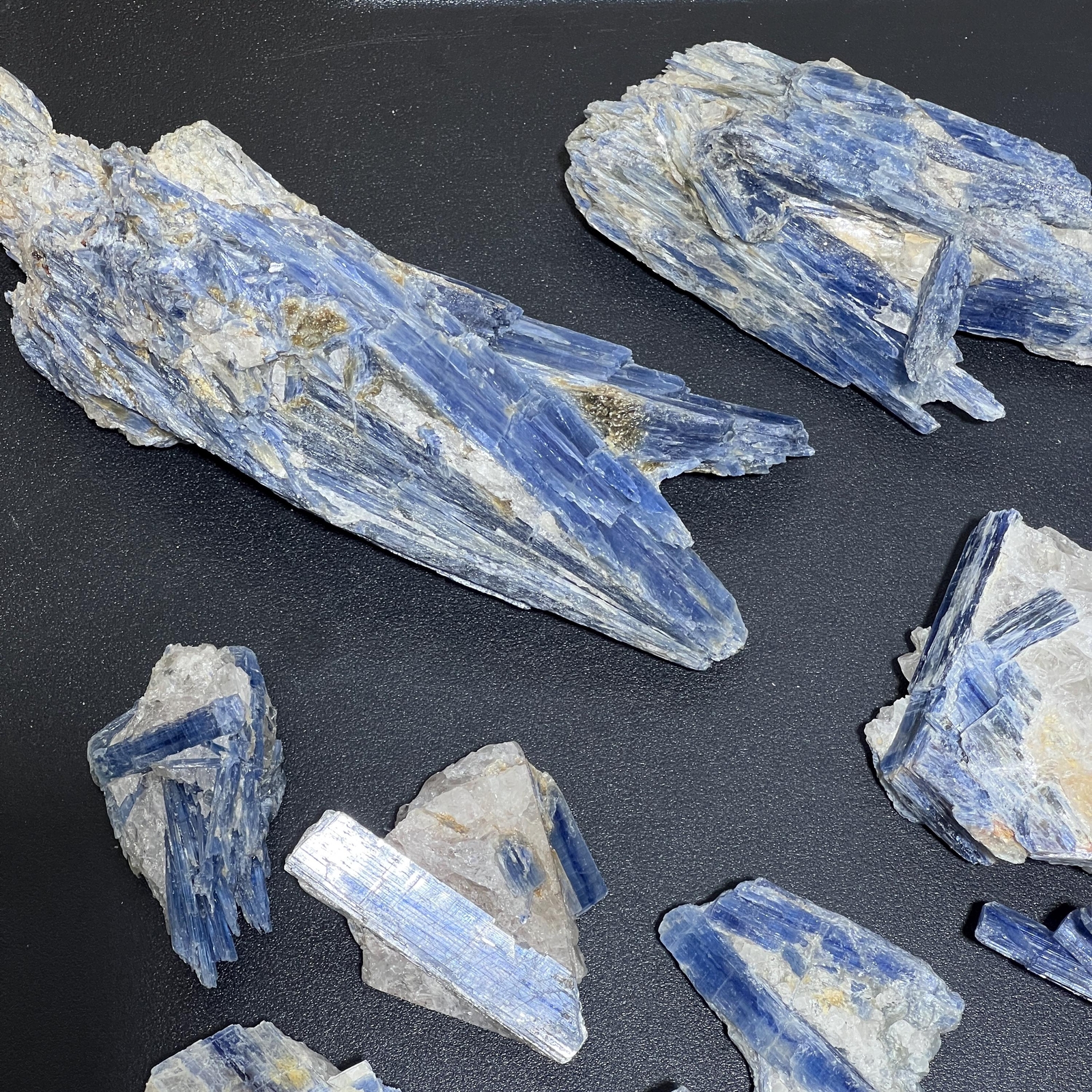 Blue Kyanite Large Crystal Clusters In Matrix Bulk Wholesale