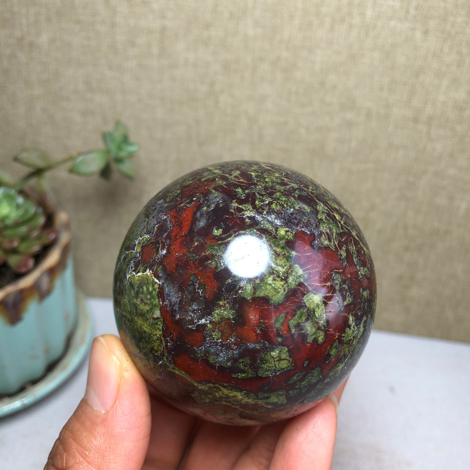 60mm Natural Dragon blood stone quartz crystal sphere ball healing 348g A4050