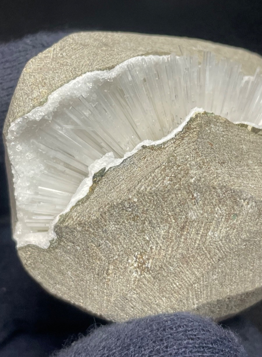 Stunning scolecite spray inside in matrix W/ natural formation of geode