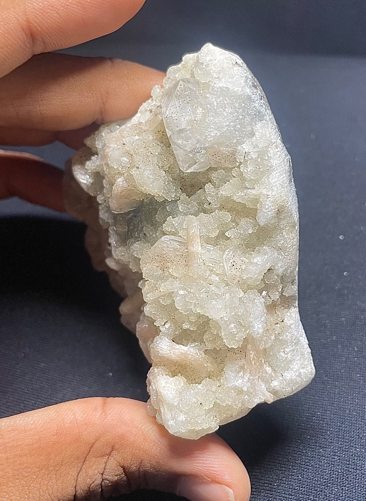 APPOLLITE NATURAL CRYASTALS ALSO STIBITE NATURAL STONE AND STUNNING CLUSTER