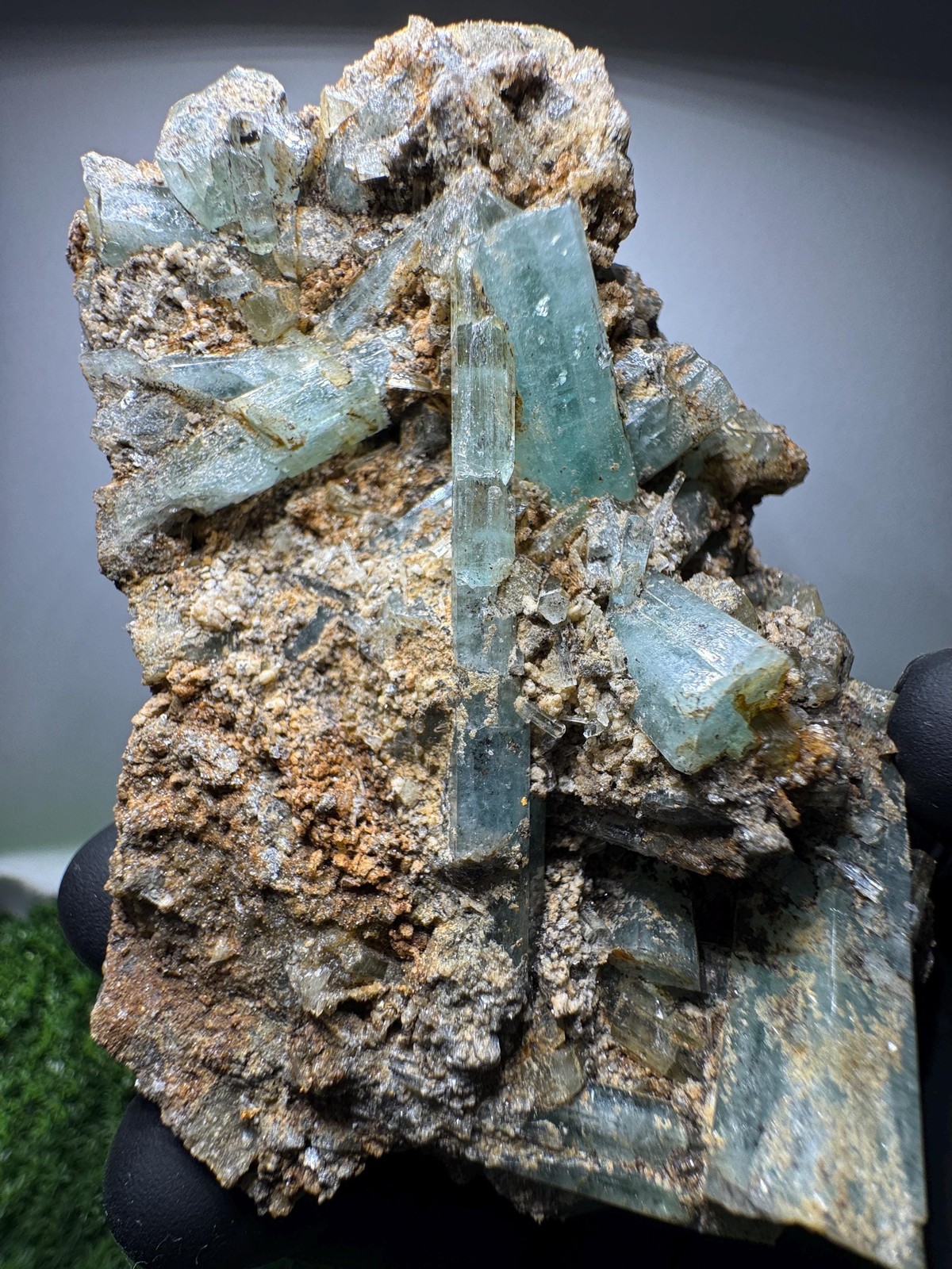 NEW! MASSIVE Aquamarine CLUSTER / N175