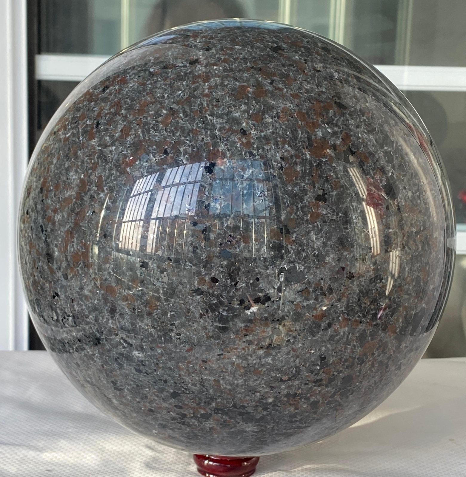 Natural Flame’s stone Sphere crystal ball reiki healing12820G UV Reactivecrystal