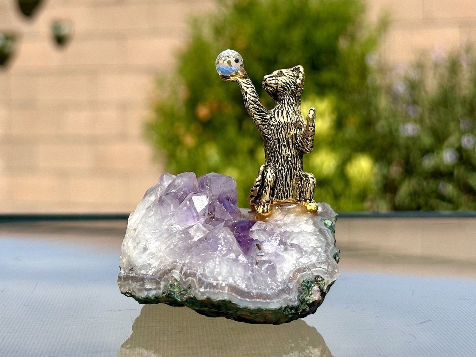 Amethyst Crystal Cluster Geode Slice w/ Brass Metal Cat Figurines Natural Quartz