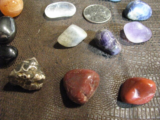 *YOU PICK *15 CHOICES* NATURAL MEDIUM TUMBLE STONES BY THE ROCK 7 Chakra Healing