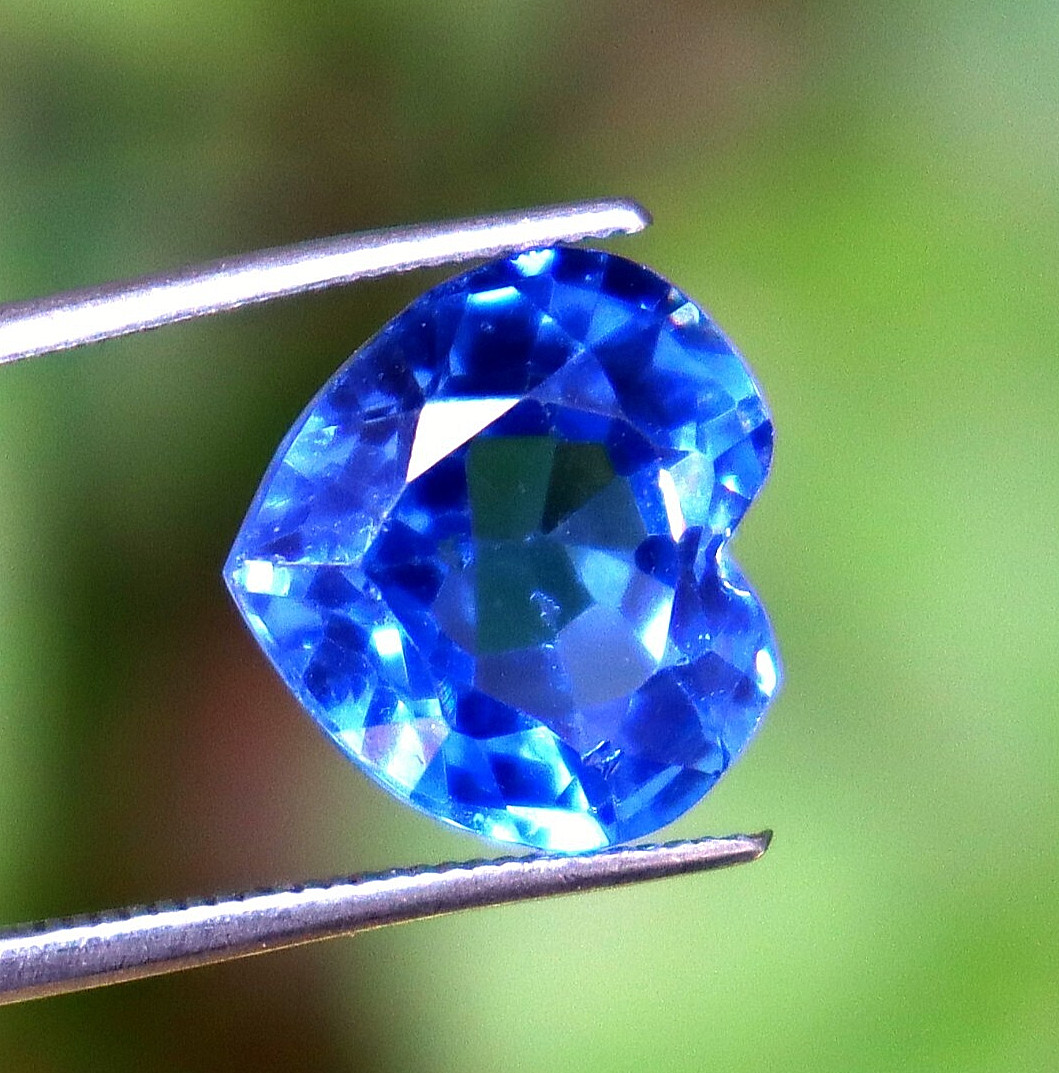 Natural Blue Sapphire Certified Loose Gemstone Heart Shape 9.90 Ct