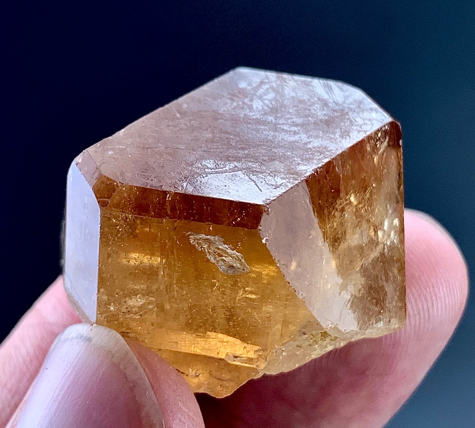 150 Carat Beautiful Natural Topaz Crystal From Pakistan