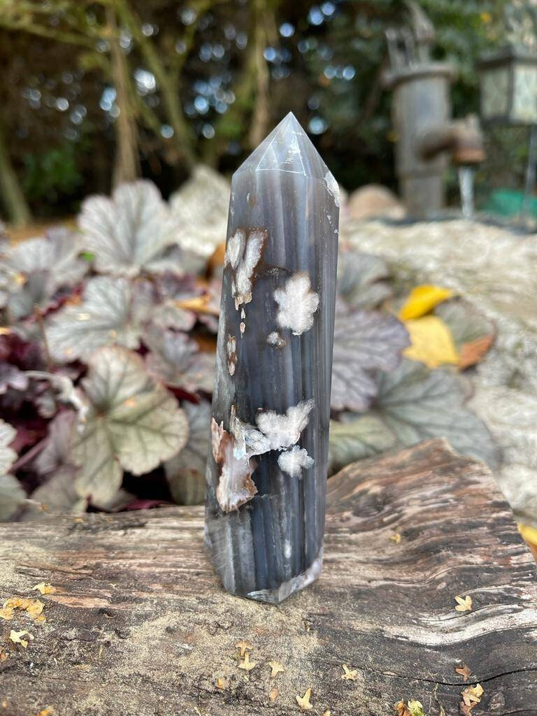 AAA grade premium quality genuine Black flower agate tower from Madagascar. 190g