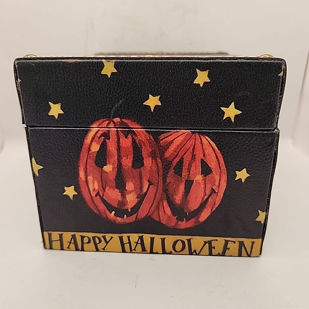 NEW Kiki Crystal Halloween Crystal Mystery Gift Box. “Pumpkin”