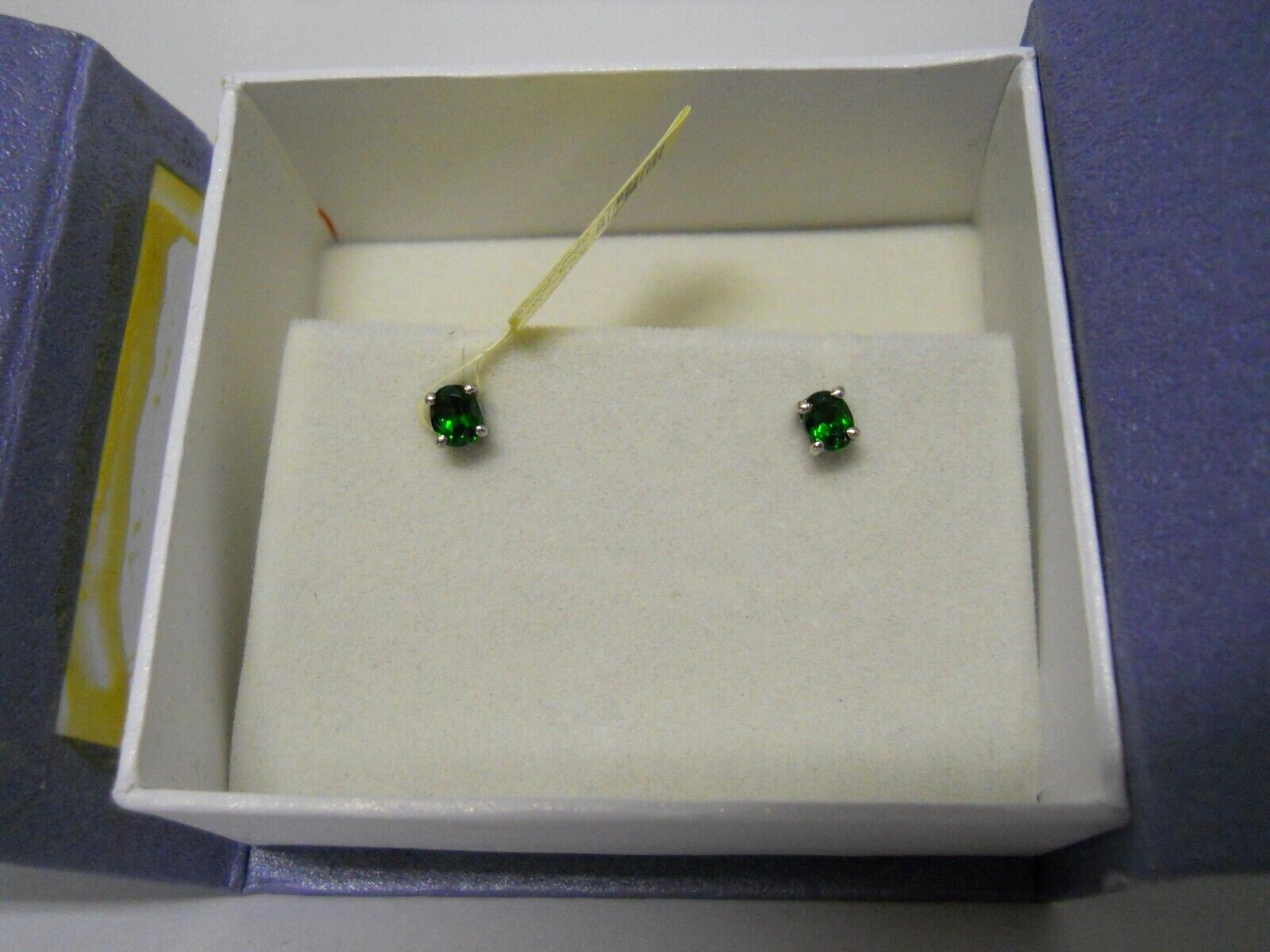 New 5mm Green Diopside Oval-cut Earrings Stud Sterling Silver Semi-Precious #522