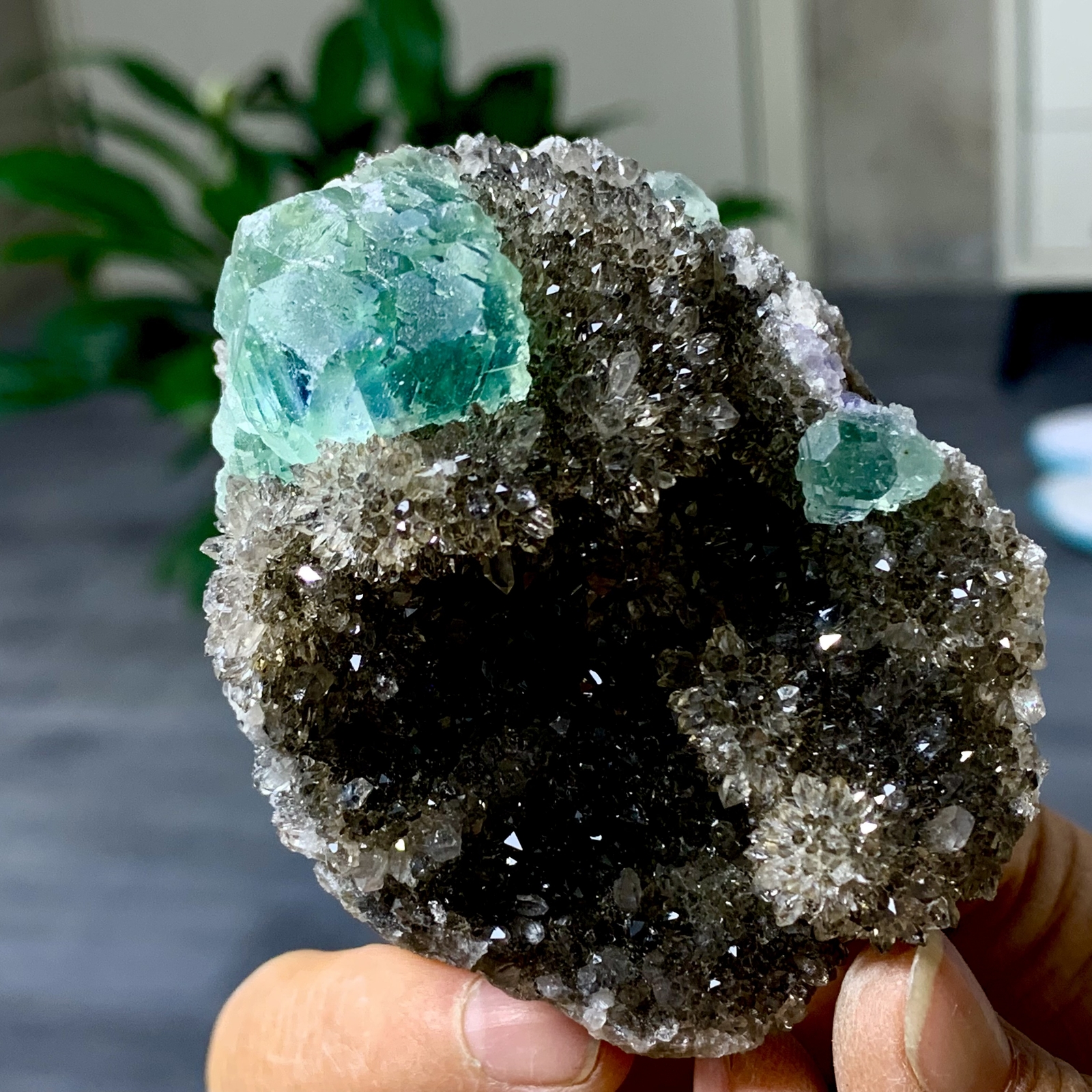 163G Rare Transparent blue-green Cube Fluorite Mineral Crystal Specimen/China