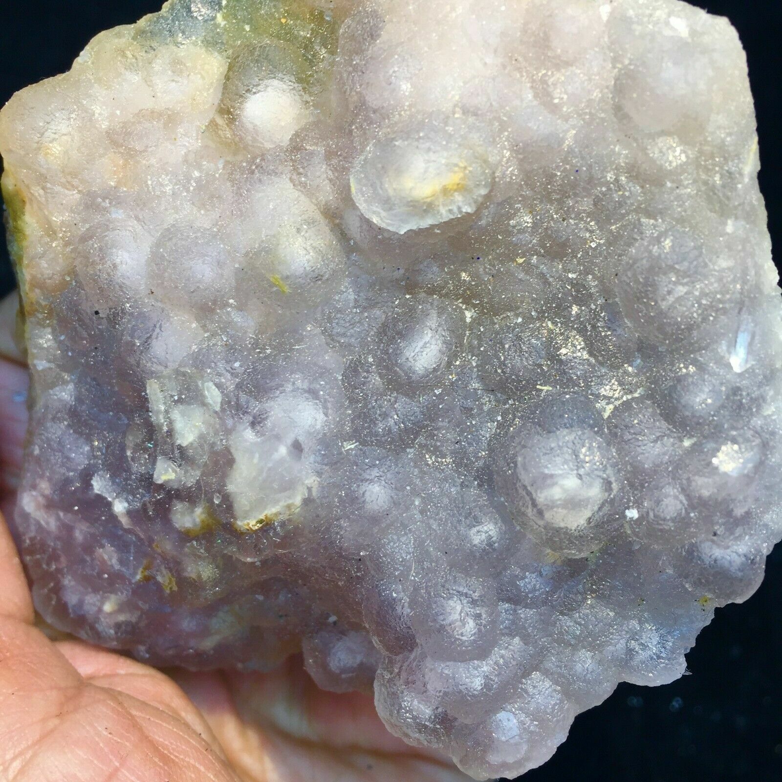 200g Natural Shiny Pyrite Based on the Purple Spherical Fluorite Crystal