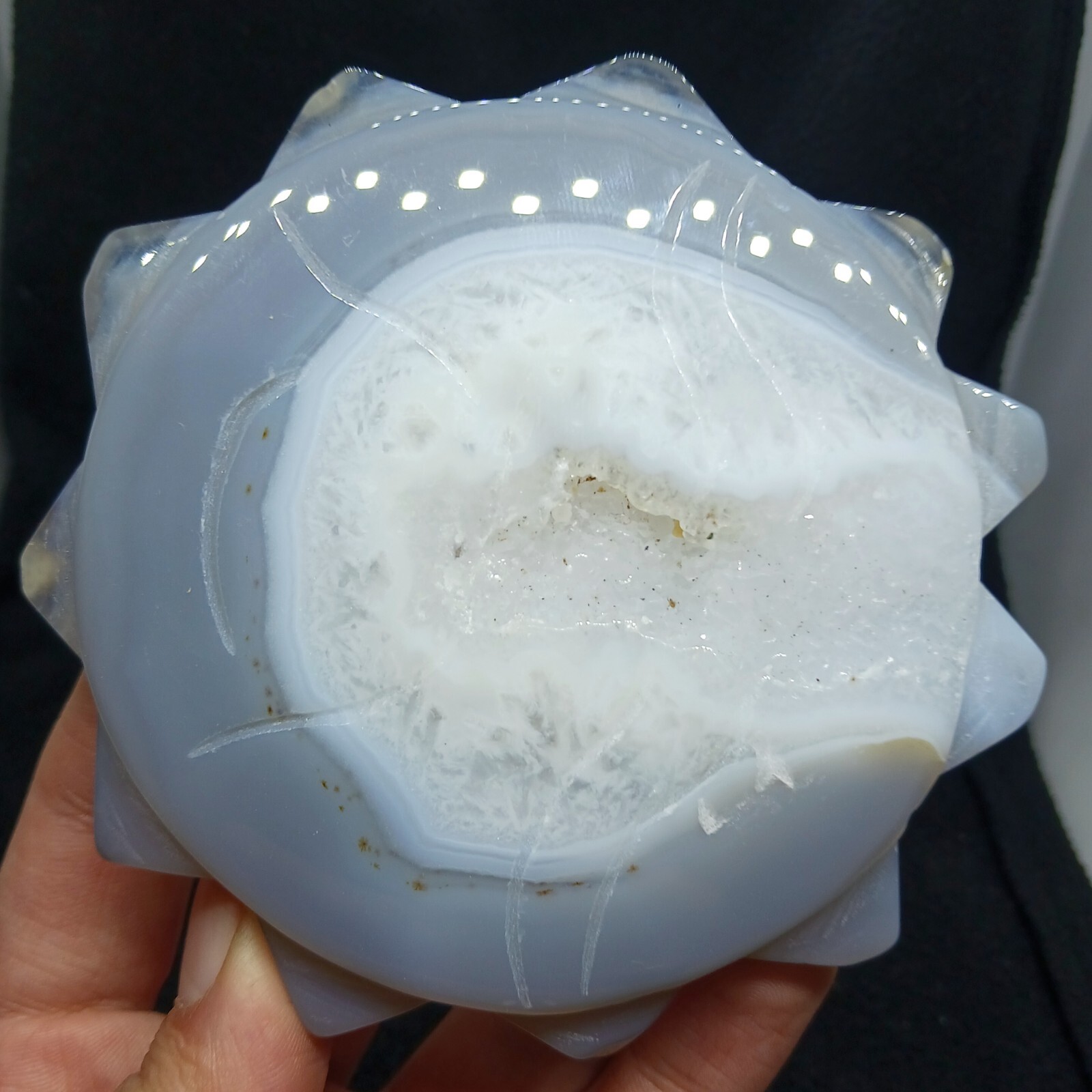 Blue Agate Crystal Sun Carving Large Natural Polished Agate Druzy With Stand