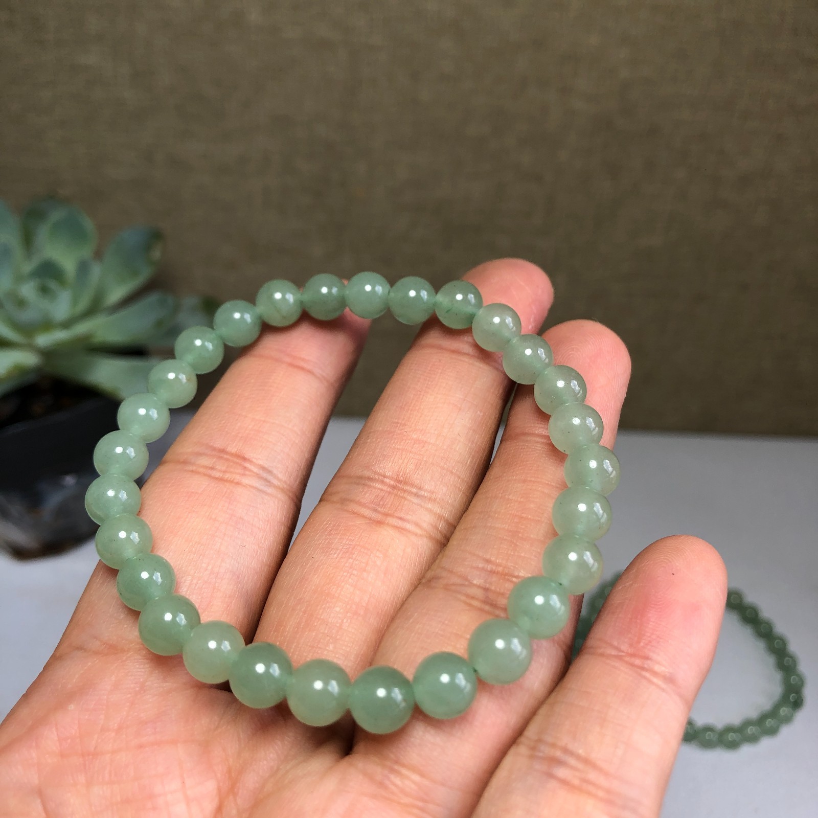 5Pcs Wholesal Natural AVENTURINE Agate Stone bracelets Crystal ball sphere 6mm