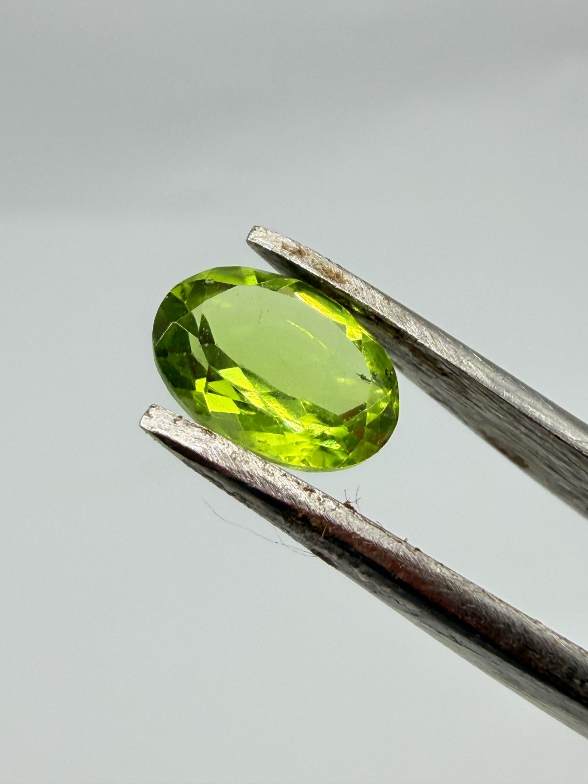 Natural-Peridot Oval Cut Loose Gemstone, Faceted Olive-Green Peridot for Jewelry