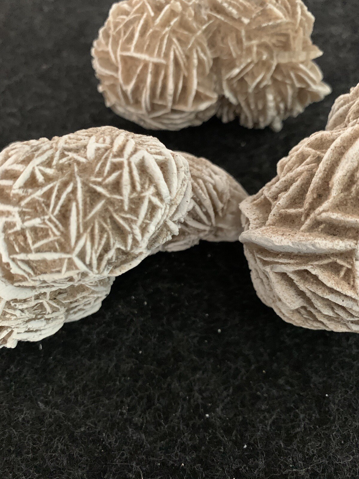 Natural Desert Rose Selenite Crystal Mineral Specimen Sand Rock Gypsum 3