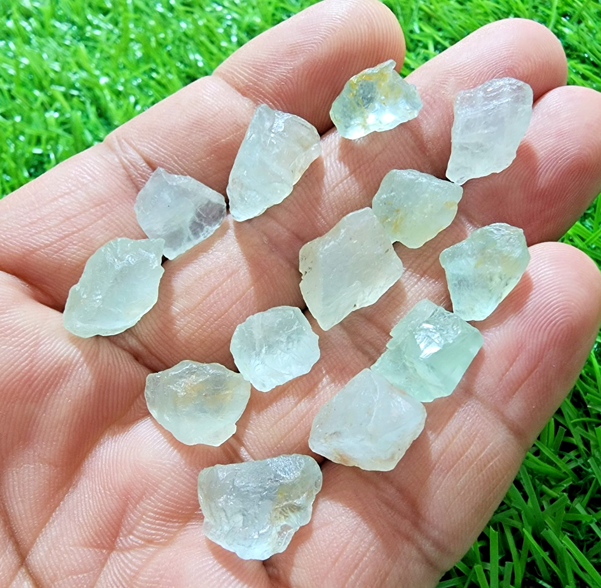 13Pcs Sky Blue Aquamarine Gemstone Rough Lot 10-16MM Aquamarine Rough Stone Bulk