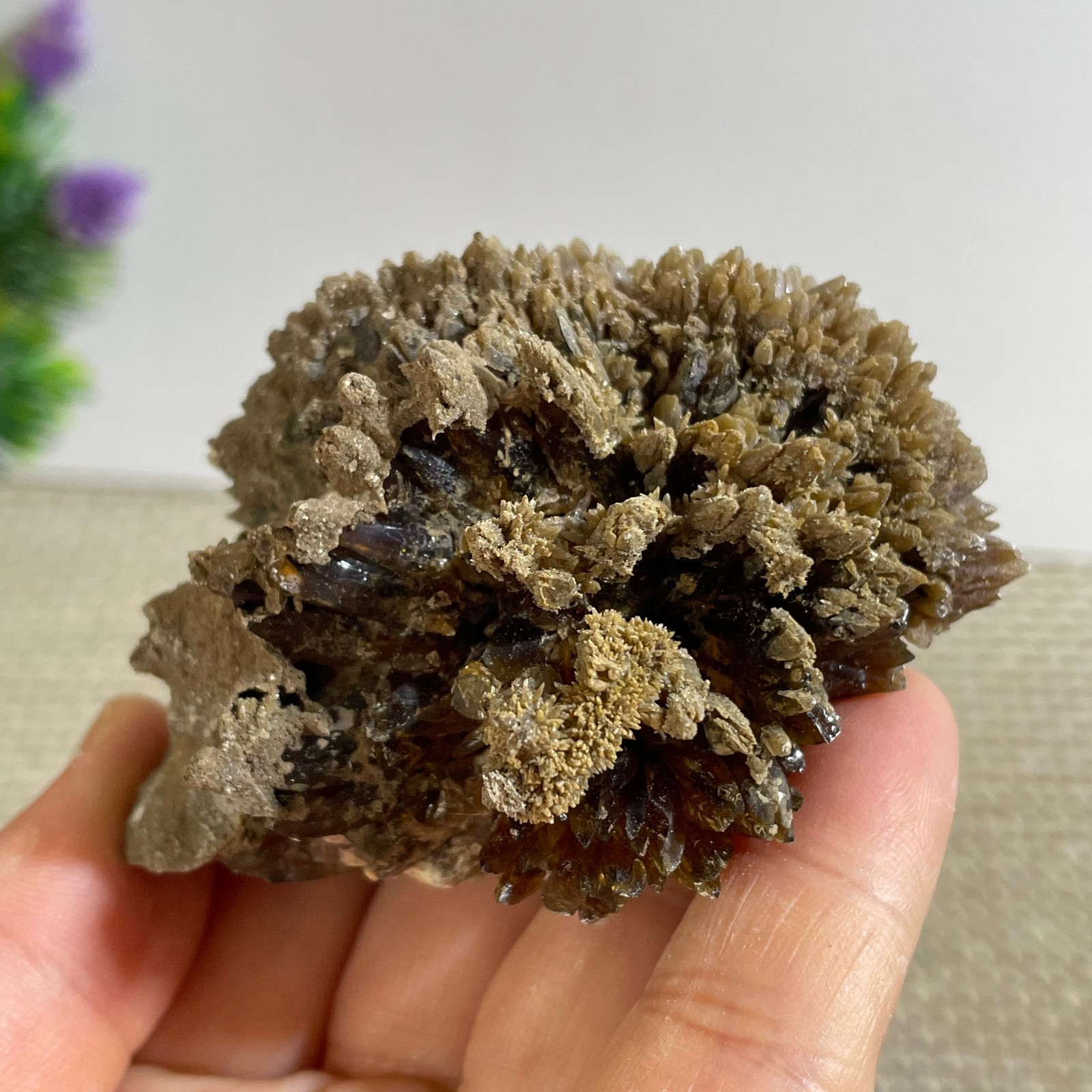 New Find Rare Amber Calcite Phosphorescent Mineral Specimen 118g